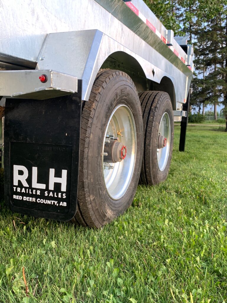 7x16 GN Jack 9 Jack trailer for sale Red Deer County